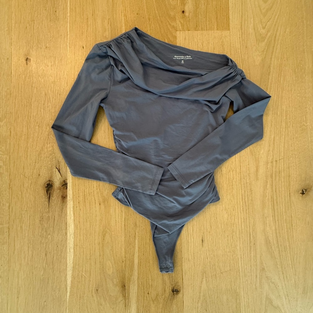 Abercrombie Off Shoulder Blue Bodysuit - XS NWOT